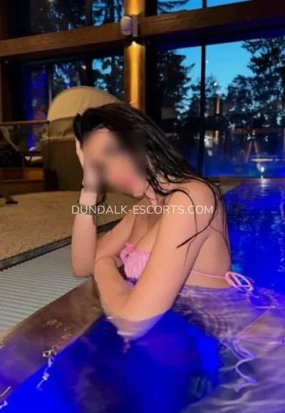 Dundalk escorts Leslie — 2