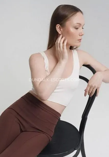 Dundalk escorts Malin — 4