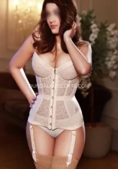 Dundalk escorts Viola — 4