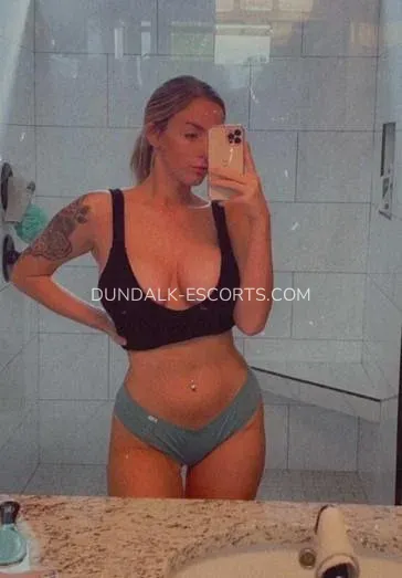 Dundalk escorts Lindsay — 8