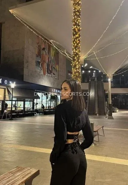 Dundalk escorts Reese — 4