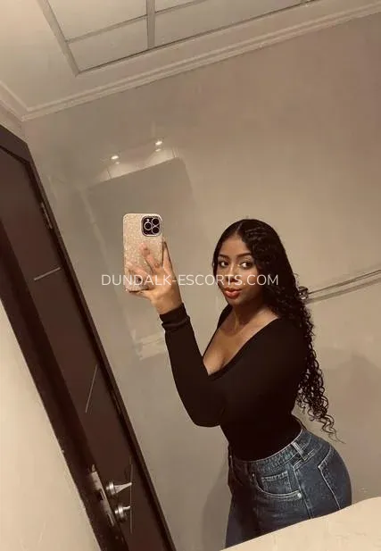 Dundalk escorts Ellinor — 9
