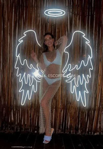 Dundalk escorts Agata — 4