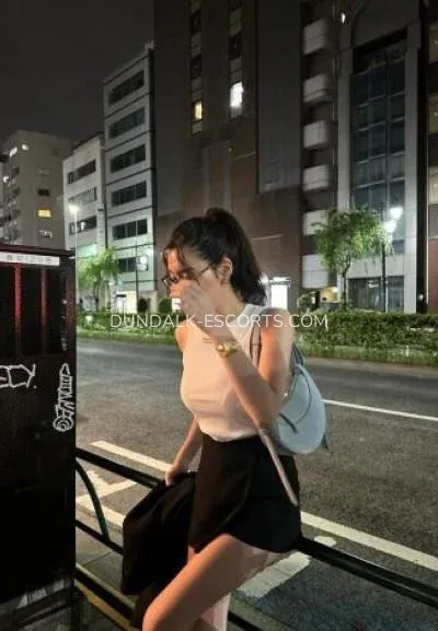 Dundalk escorts Lindsey — 4