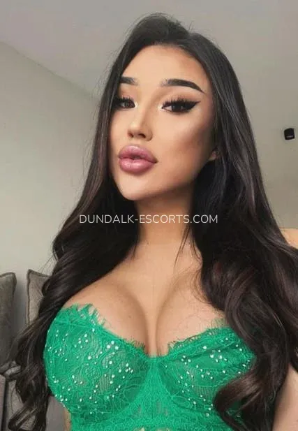 Dundalk escorts Delaney — 4