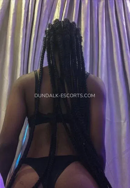 Dundalk escorts Elin — 3