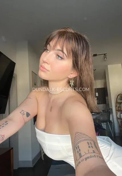 Dundalk escorts Ariana — 1