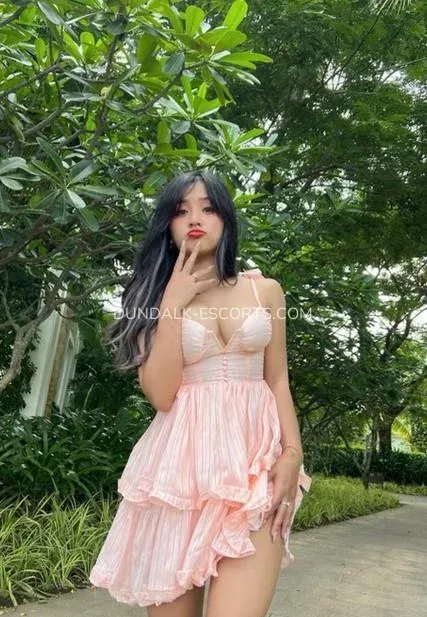 Dundalk escorts Malin — 6