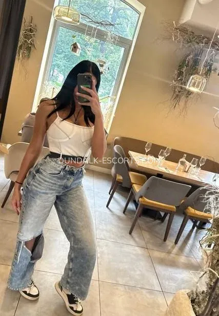 Dundalk escorts Angela — 7
