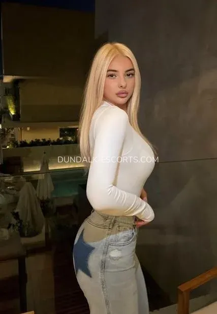 Dundalk escorts Delaney — 1