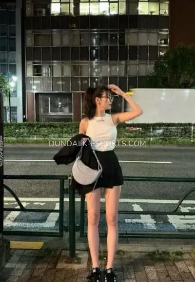 Dundalk escorts Lindsey — 3