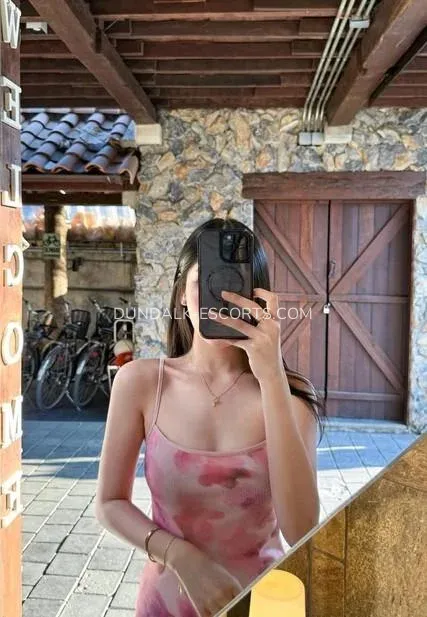 Dundalk escorts Irene — 8