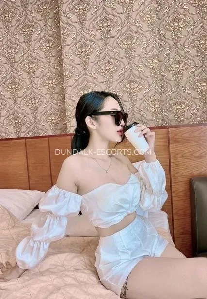 Dundalk escorts Märta — 6