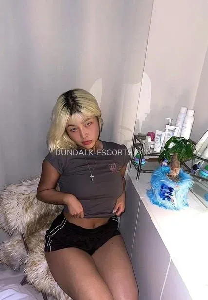 Dundalk escorts Ariana — 1