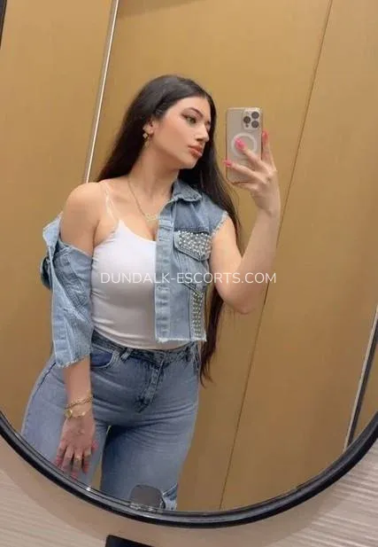 Dundalk escorts Viola — 1