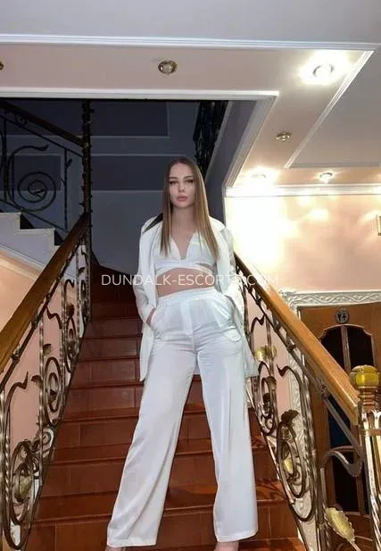 Dundalk escorts Isabella — 4