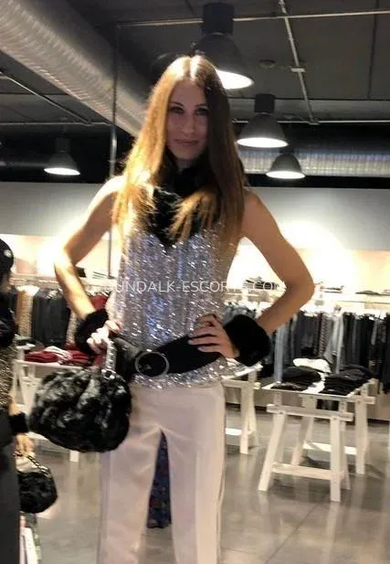 Dundalk escorts Alondra — 5