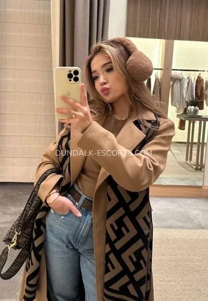 Dundalk escorts Gudula — 4