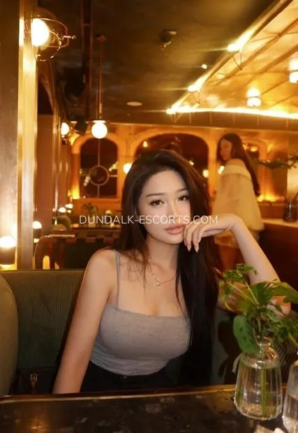 Dundalk escorts Kyla — 2