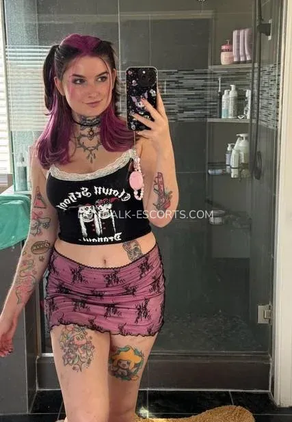 Dundalk escorts Mia — 1