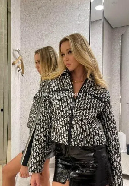 Dundalk escorts Louise — 3