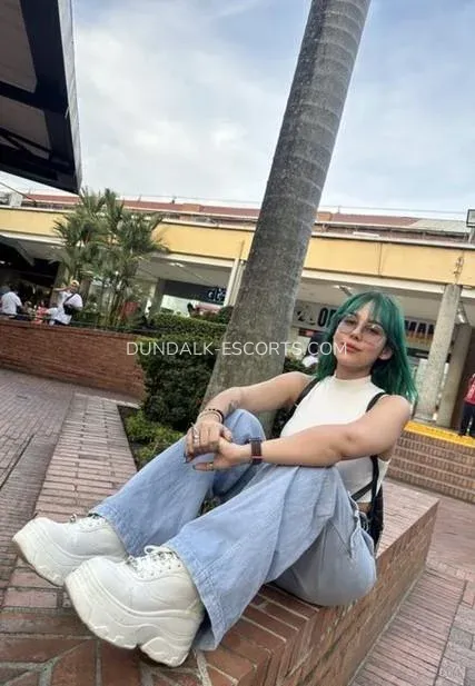 Dundalk escorts Abril — 10