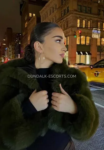 Dundalk escorts Brooke — 1