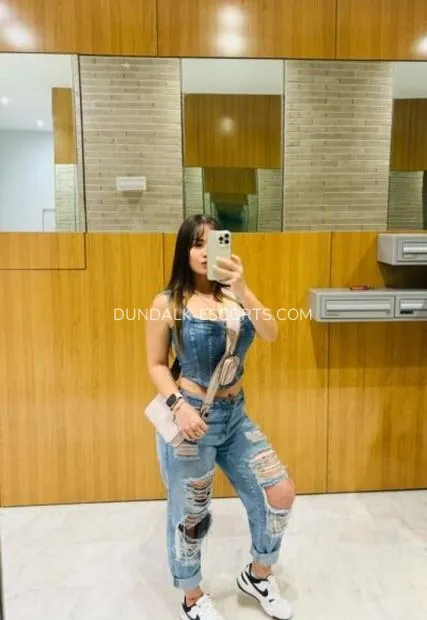 Dundalk escorts Morgan