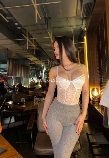 Dundalk escorts Julia — 5