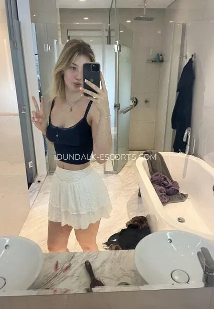 Dundalk escorts Ellen — 1