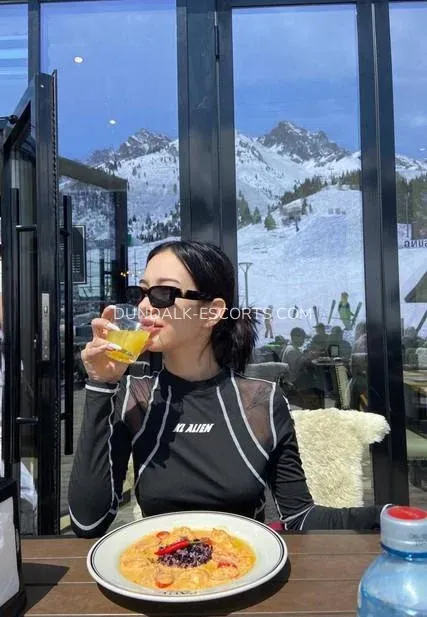 Dundalk escorts Caroline — 6