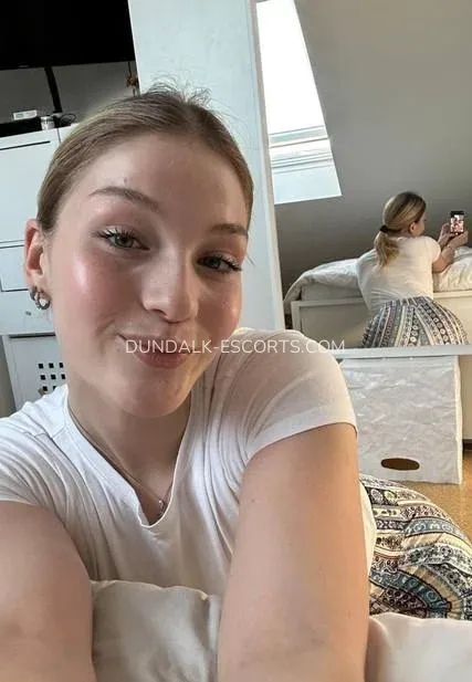 Dundalk escorts Ellen — 4