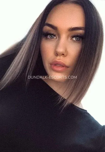 Dundalk escorts Gun — 3