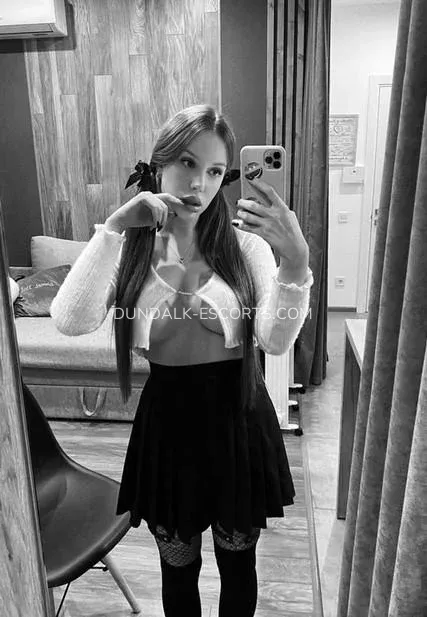 Dundalk escorts Aubrey — 1