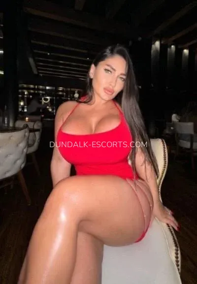 Dundalk escorts Kendall — 5