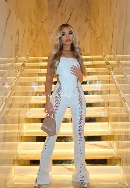 Dundalk escorts Alma — 4
