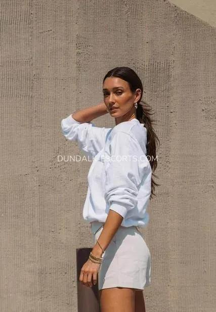 Dundalk escorts Chelsea — 5