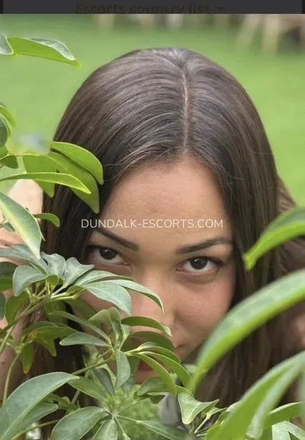Dundalk escorts Kelsey — 3